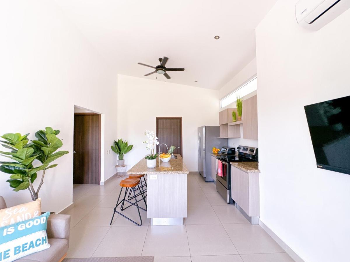 Pura Vida Apartment With Nice Pool Walking Distance To The Heart Of Jaco Exterior photo